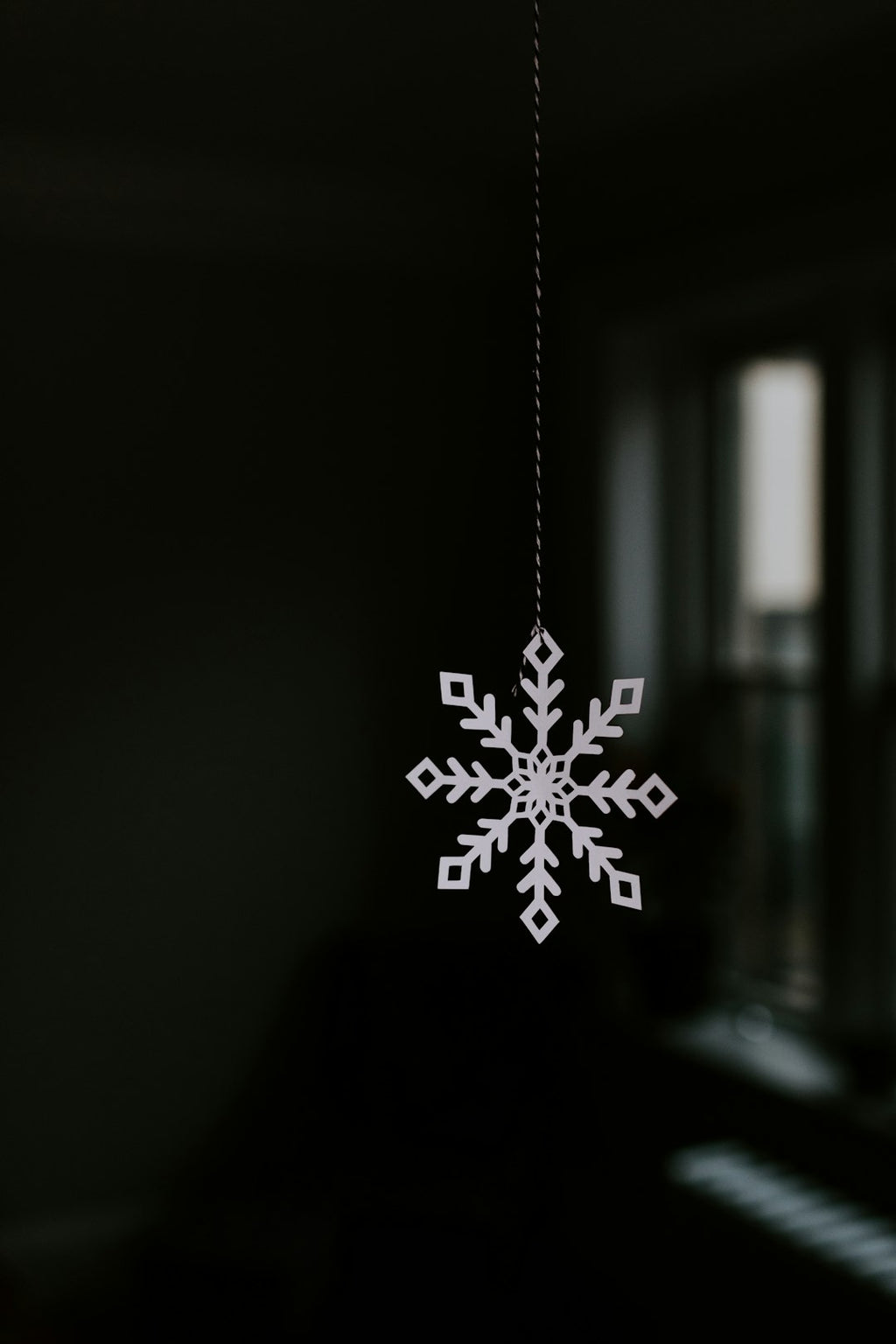 Seamless kaleidoscope wallpaper pattern — Origami by wallpaper⁶ — base photo: Paper snowflake hanging up