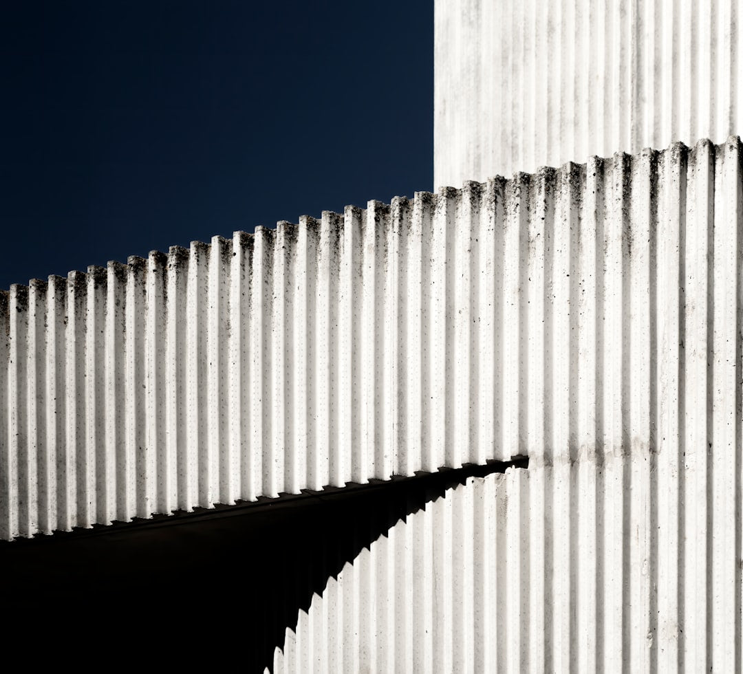 wallpaper⁶ — seamless rotate4 pattern from bauhaus — base photo: Base photograph selected from the Bauhaus collection for the search "Bauhaus".
