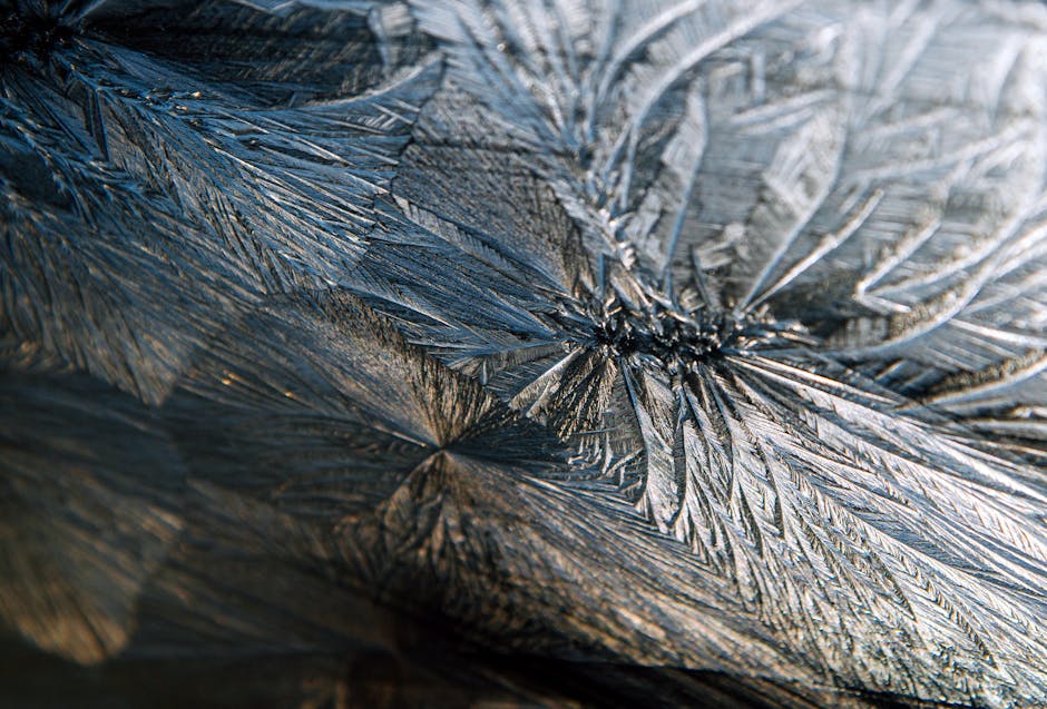 Seamless mirror wallpaper pattern — Geometry by wallpaper⁶ — base photo: Detailed image of frost creating intricate patterns on a surface, capturing a natural abstract desig