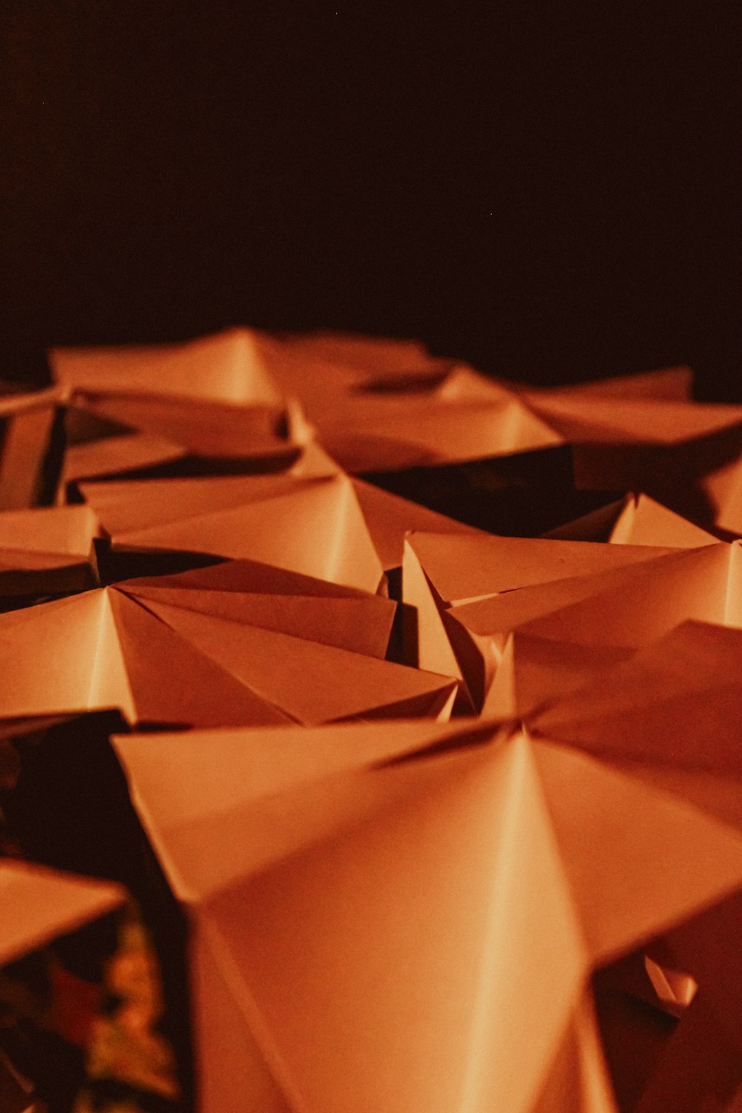 Seamless diamond wallpaper pattern — Origami by wallpaper⁶ — base photo: orange abstract geometric gradient wallpaper with folded paper forms and light