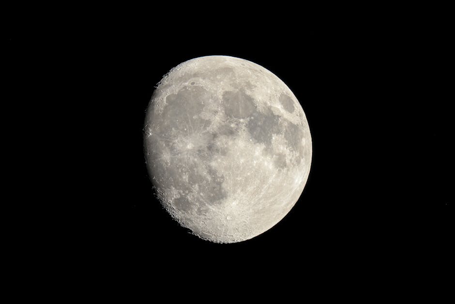Seamless hex wallpaper pattern — Cartography by wallpaper⁶ — base photo: Crisp, detailed image of the moon in a black night sky, showcasing lunar phases.