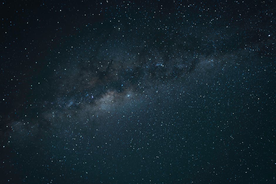 Cosmology Wave wallpaper pattern — base photo: A breathtaking view of the Milky Way galaxy captured on a clear night over Somerset Dam, Australia.