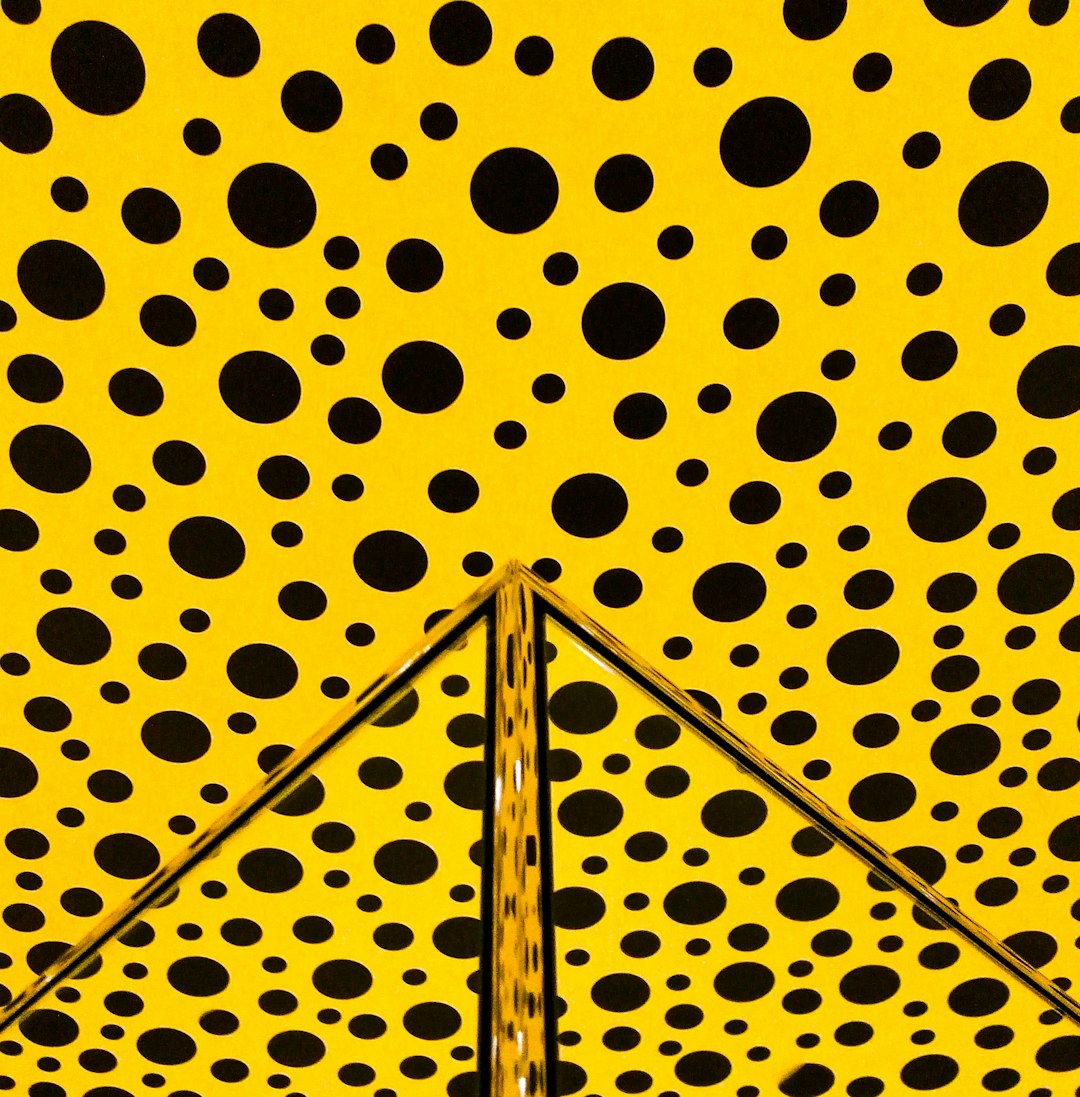 wallpaper⁶ — seamless rotate4 pattern from opart — base photo: Base photograph selected from the Op-Art collection for the search "Op-Art".