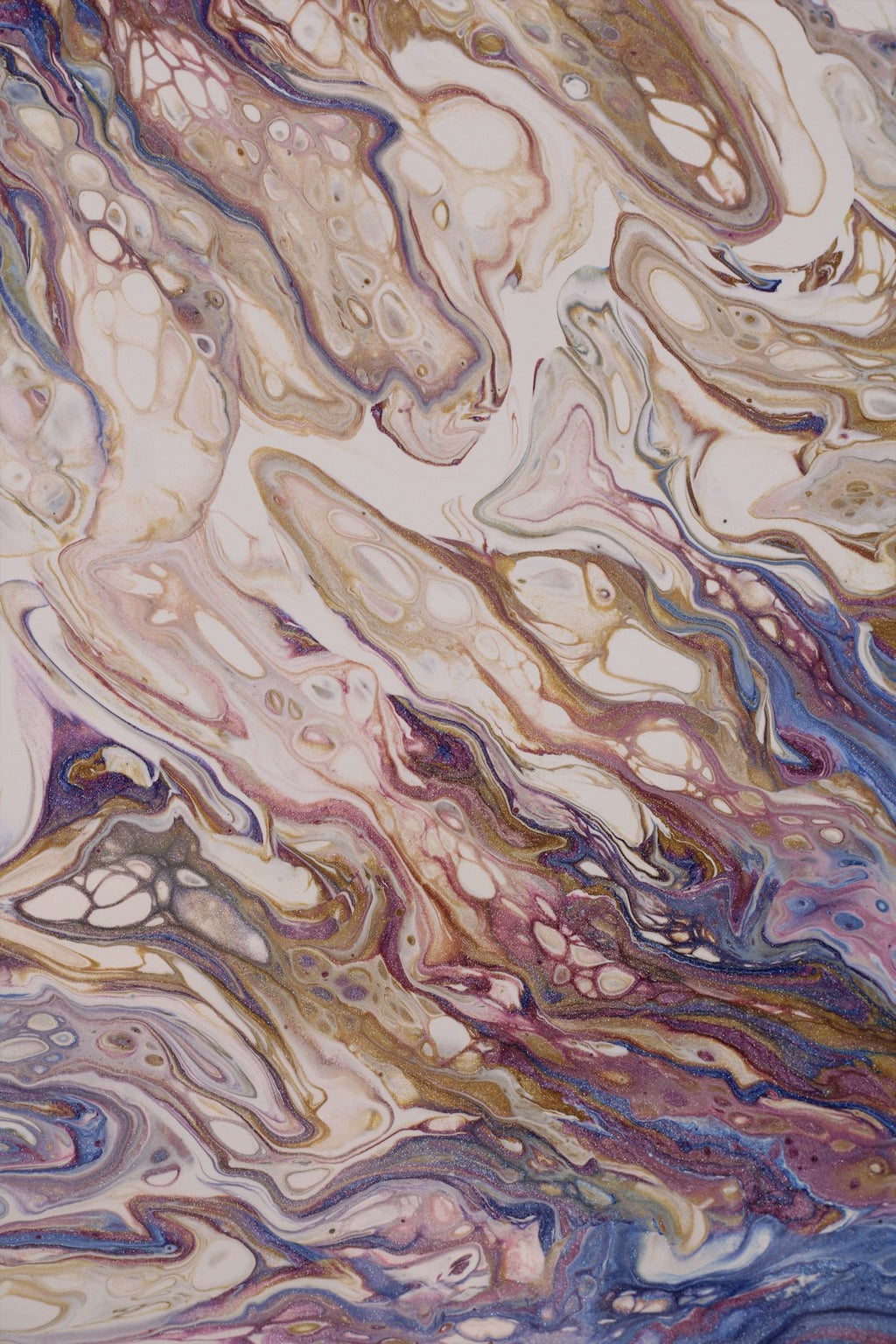 Abstract hexagonal wallpaper pattern with flowing colors, inspired by acrylic pour art. — base photo: An abstract background pattern showcasing the captivating swirls and textures of an acrylic pour. Th